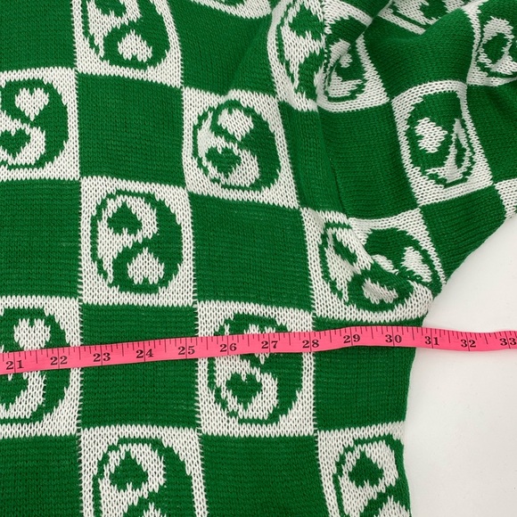 Just Polly Green Mini Yin Yang Destructed Sweater Size 4X Juniors - Picture 6 of 7